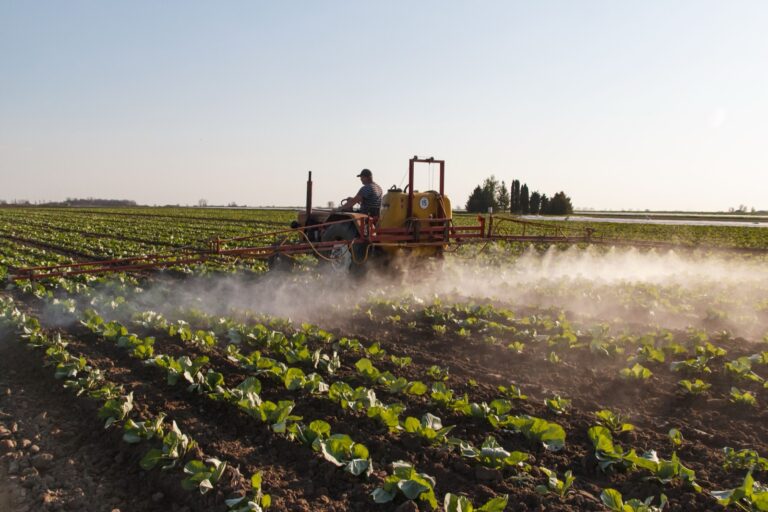 [DEMO] Pulverizadora agrícola